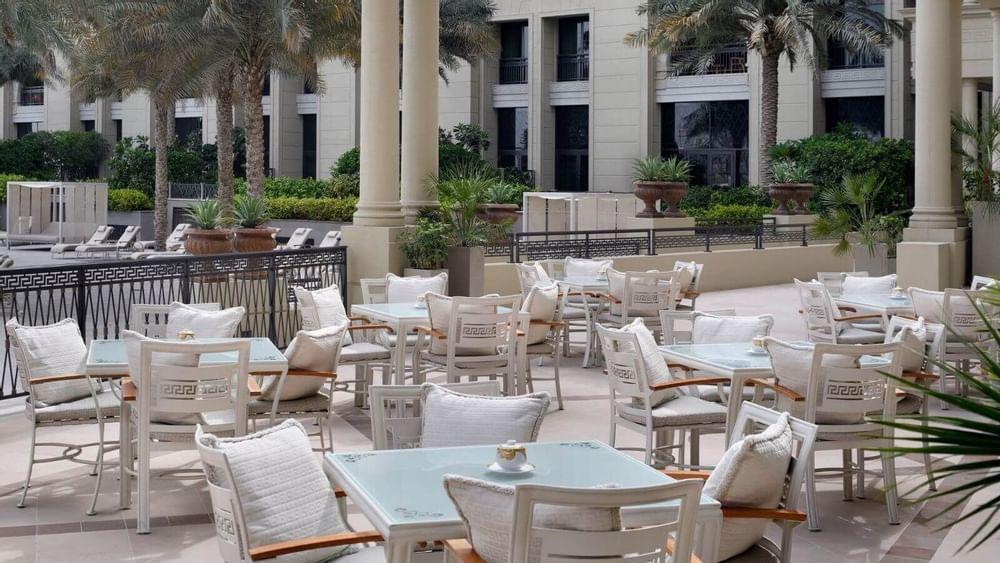 พาลาสโซ่ เวอร์เซส ดูไบ Hotel ภายนอก รูปภาพ The Palace Downtown Dubai