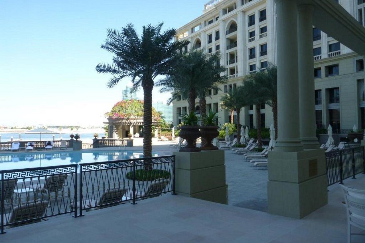 พาลาสโซ่ เวอร์เซส ดูไบ Hotel ภายนอก รูปภาพ The Atlantis Hotel